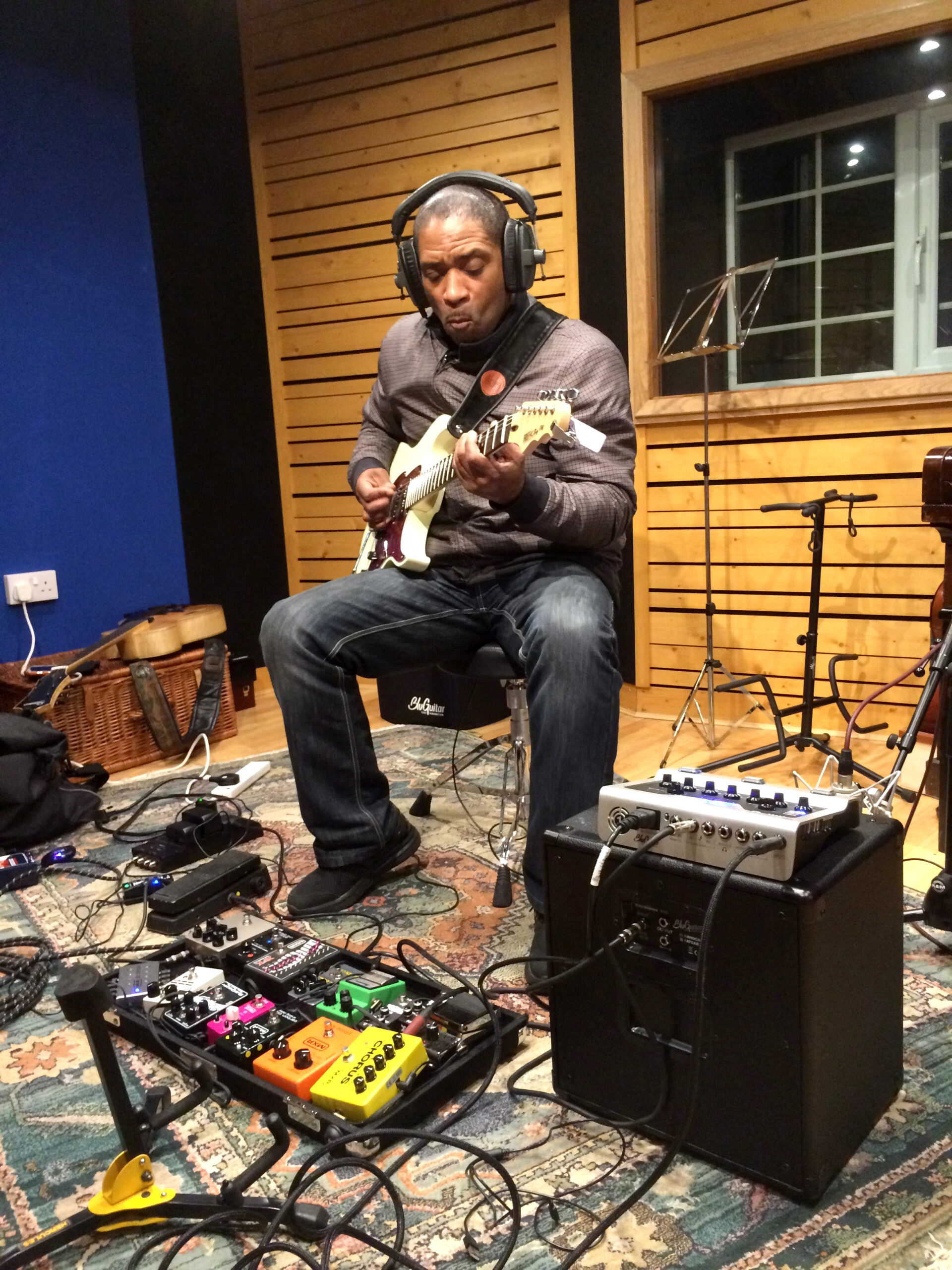 Slipway-Studio_Electric-Guitar_Recording_04