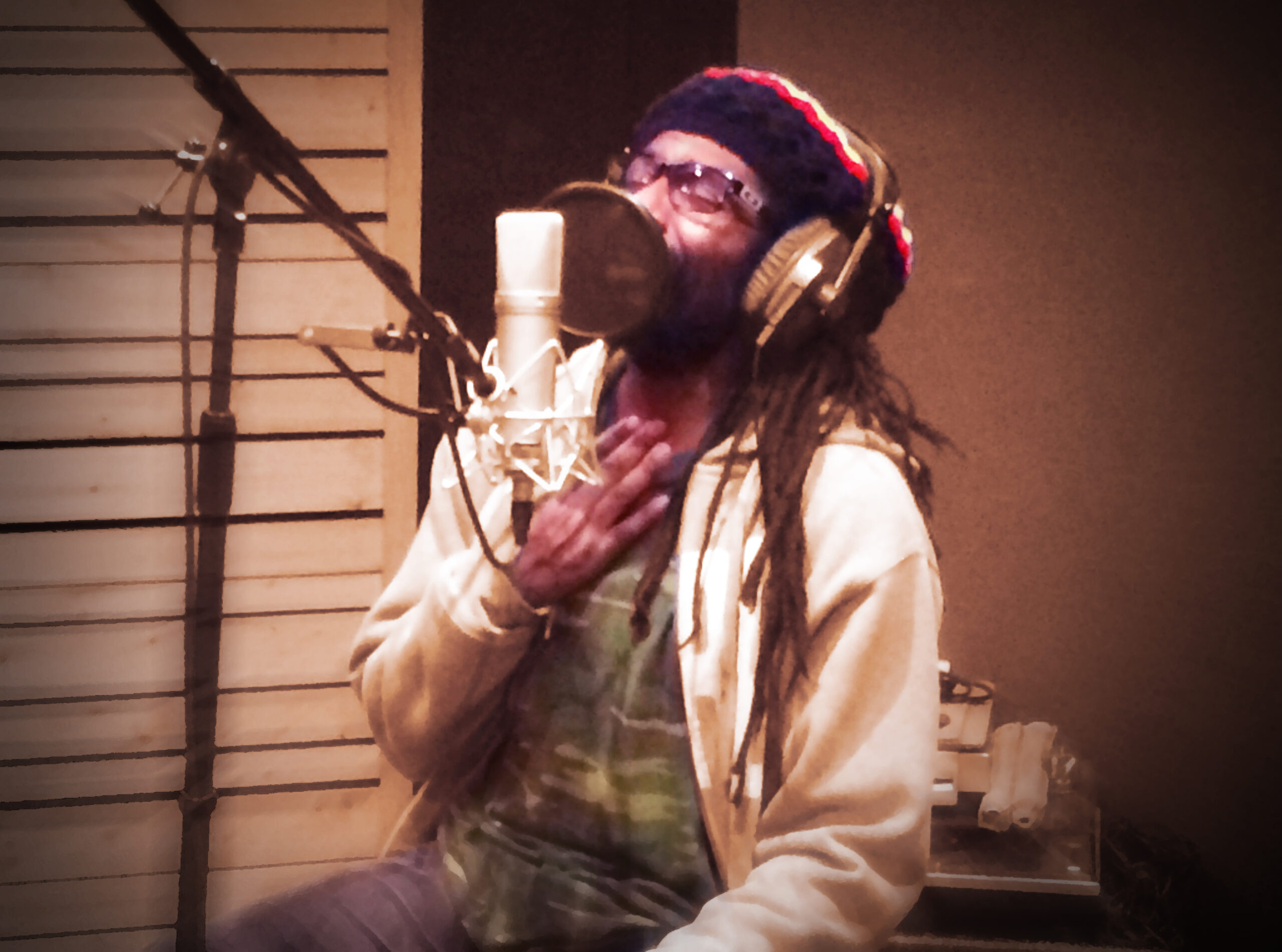 Slipway-Studio_Singer_05