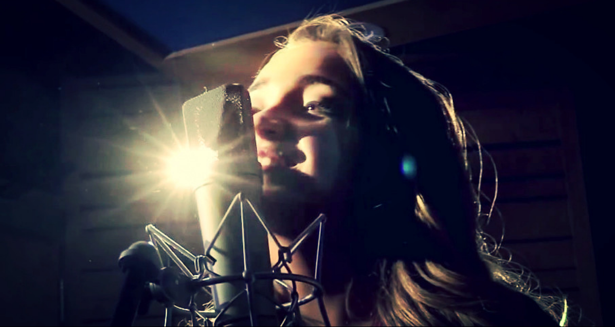 Slipway-Studio_Singer_1